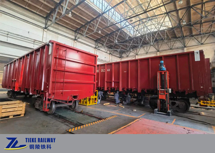 70 Ton van het de Gondelvervoer van de Ladingsspoorweg van de Steenkoolertsen de Bulkcontainers door Spoorweg