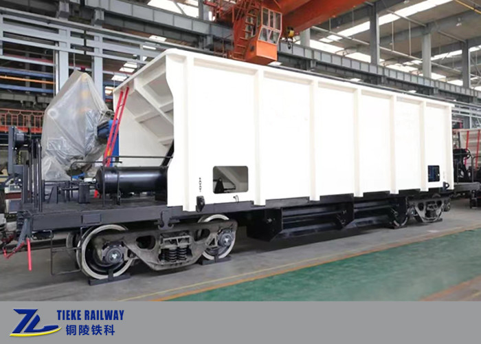 1000 mm Meterspoed Spoorwegen Ballast Hopper Wagon Pay Load 40T Capaciteit 25 kubieke meter