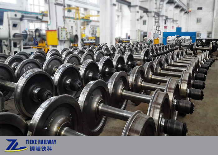 Trein Wheelset 860mm Gesmeed Spoorwiel Axle Assembly 13t Erkend Axle Load KSR