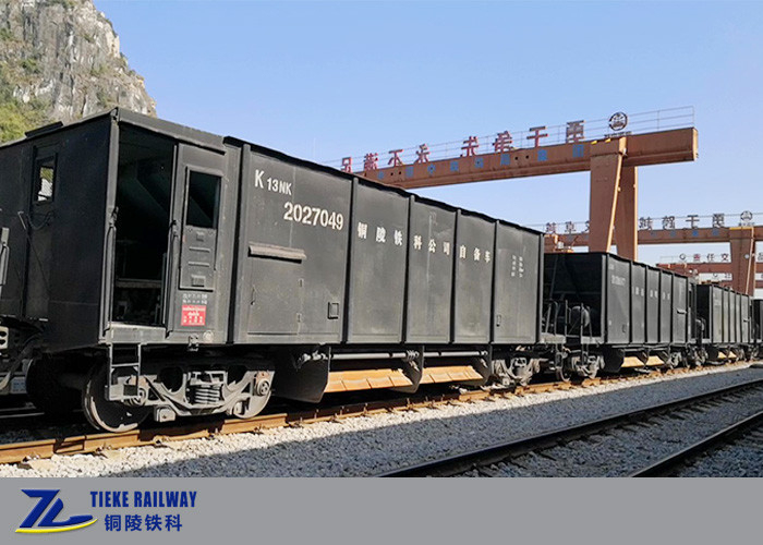 Van de de Spoorweglading van UIC 60t van de de Treinauto de Vultrechterwagen voor de Minerale Deeltjes van het Ballasterts